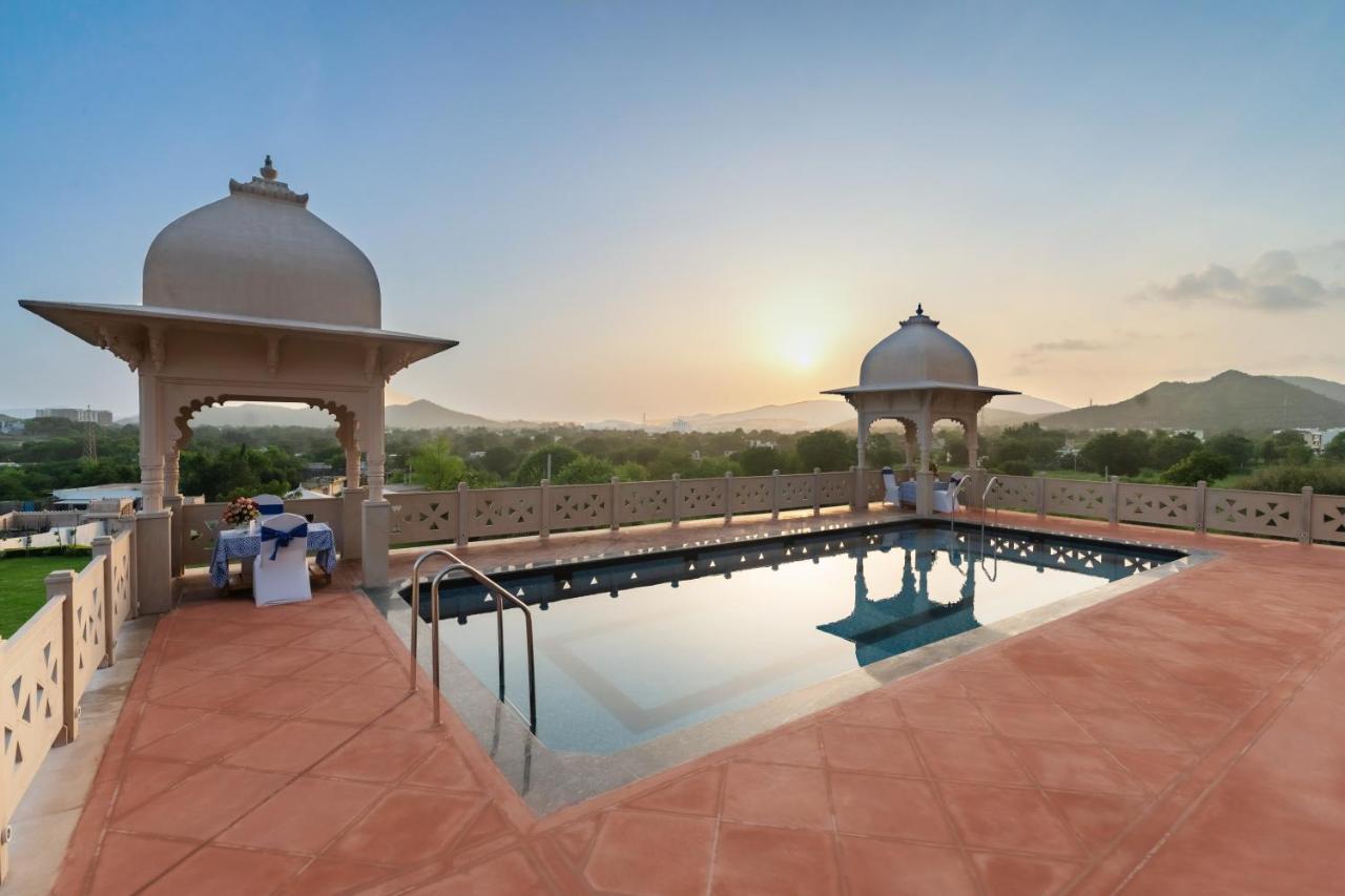 Traavista Aravali Mahal Hotel Udaipur Kültér fotó
