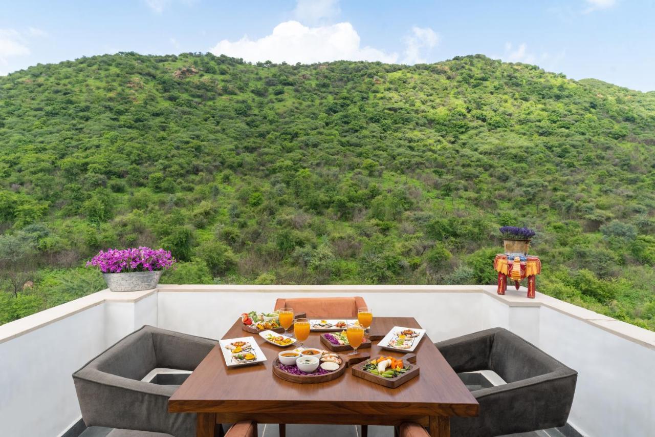 Traavista Aravali Mahal Hotel Udaipur Kültér fotó