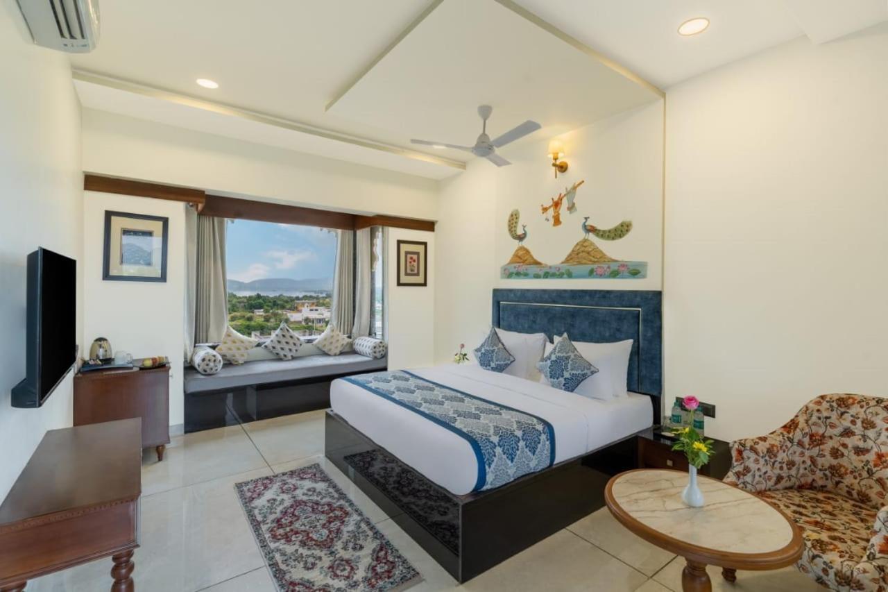 Traavista Aravali Mahal Hotel Udaipur Kültér fotó